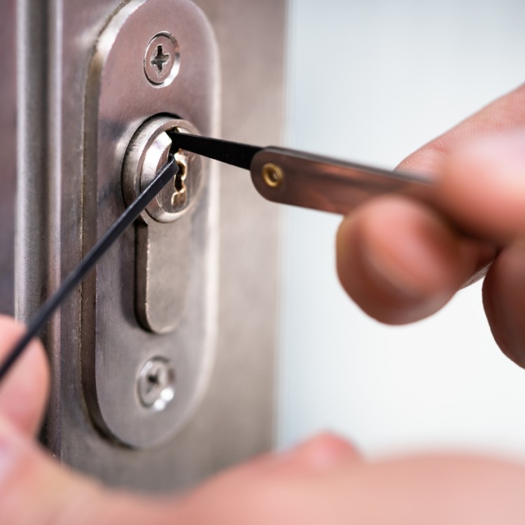 Locksmith Services in New York City, NY