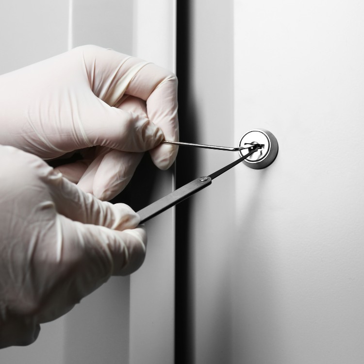 Locksmith Services in New York City, NY